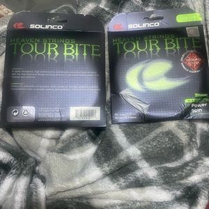 Tennis strings